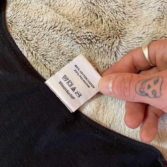 Billionaire boy club - Picture 3 of 5